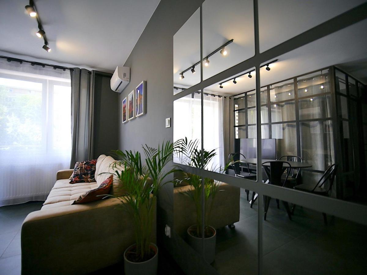 Sunset Aircon - Self Check-in 24h Apartment